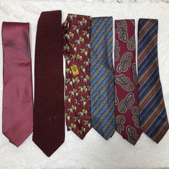 Lot of 10 VINTAGE Designer Ties - Picture 2 of 5